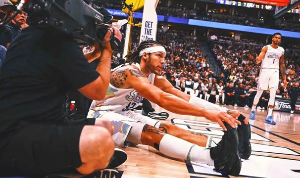 乐鱼中国-掘金再遭重创！戈登因右腿筋拉伤至少缺席4-6周 曾因此连歇19场