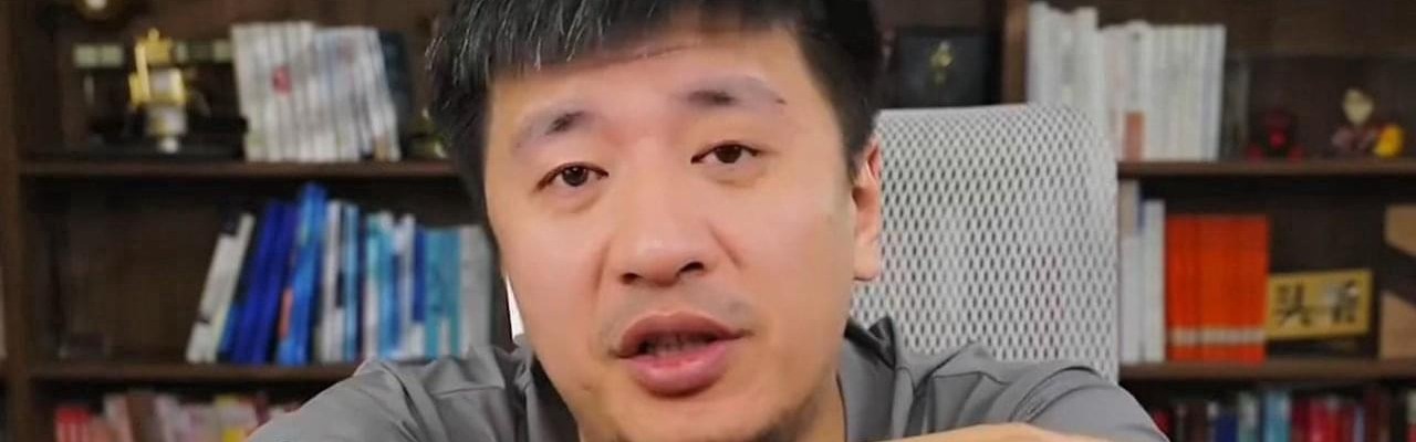 乐鱼网页版-张雪峰一生挚爱国足：想当国脚夺世界杯 国足若进决赛愿死在现场